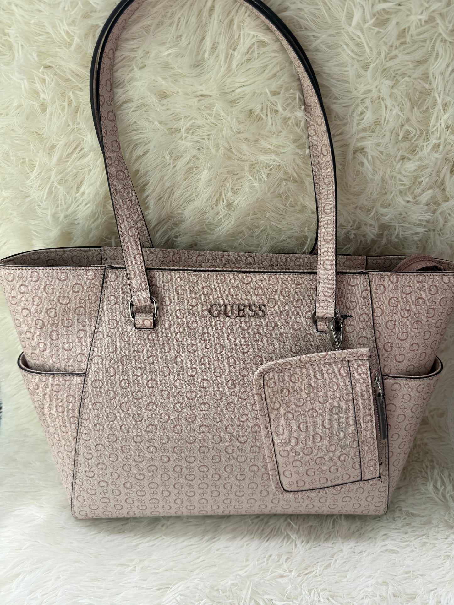 Cartera Guess laptop 15 pulgadas
