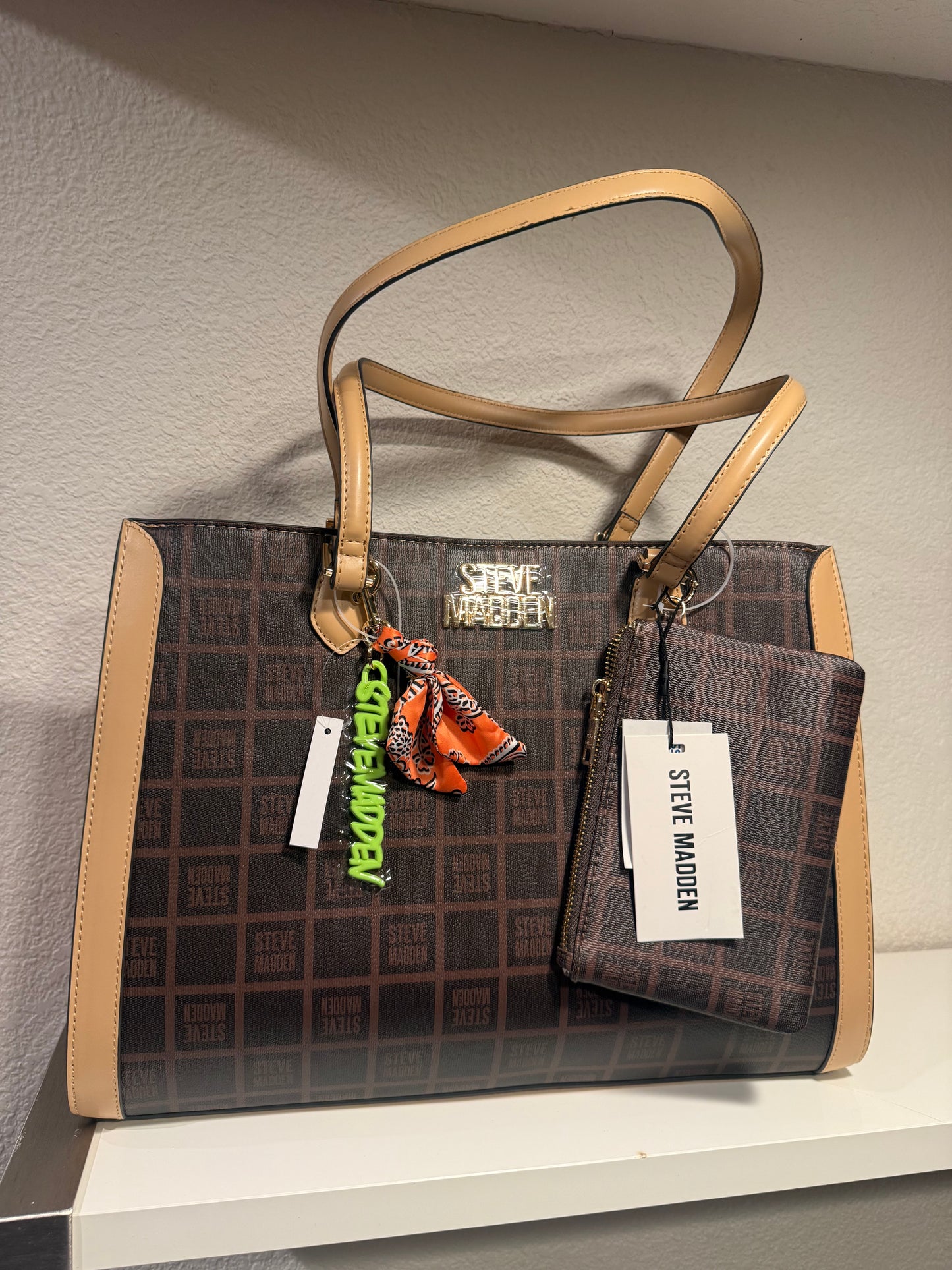 Cartera Steve Madden - Laptop 15 pulgadas
