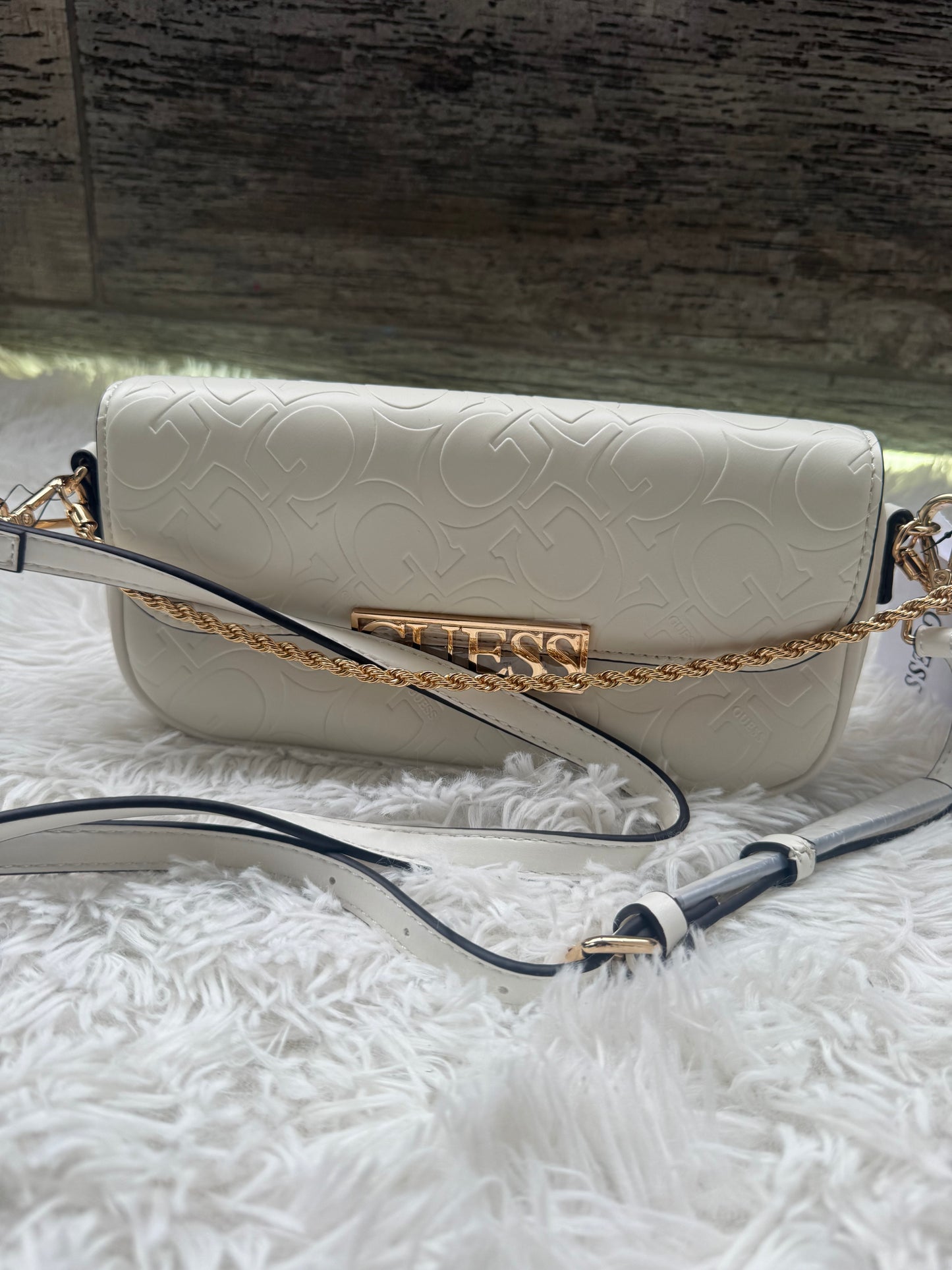 Crossbody Guess