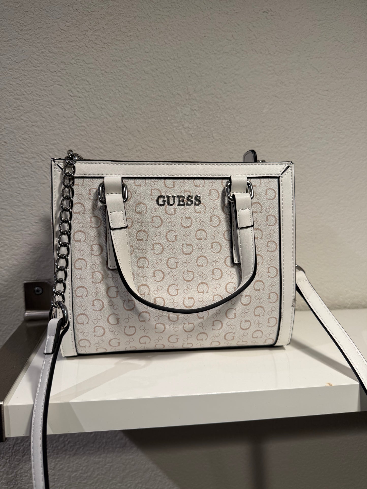 Mini Tote Guess