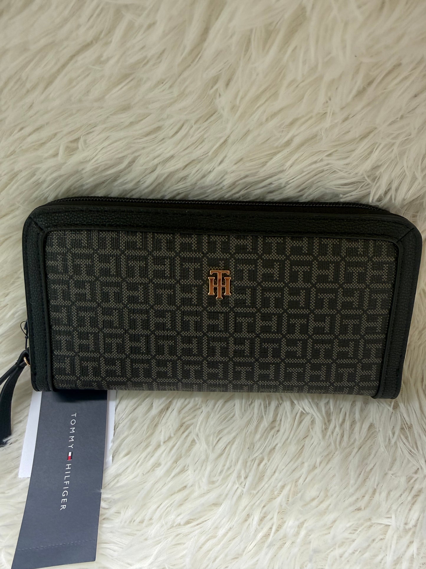 Billetera Tommy