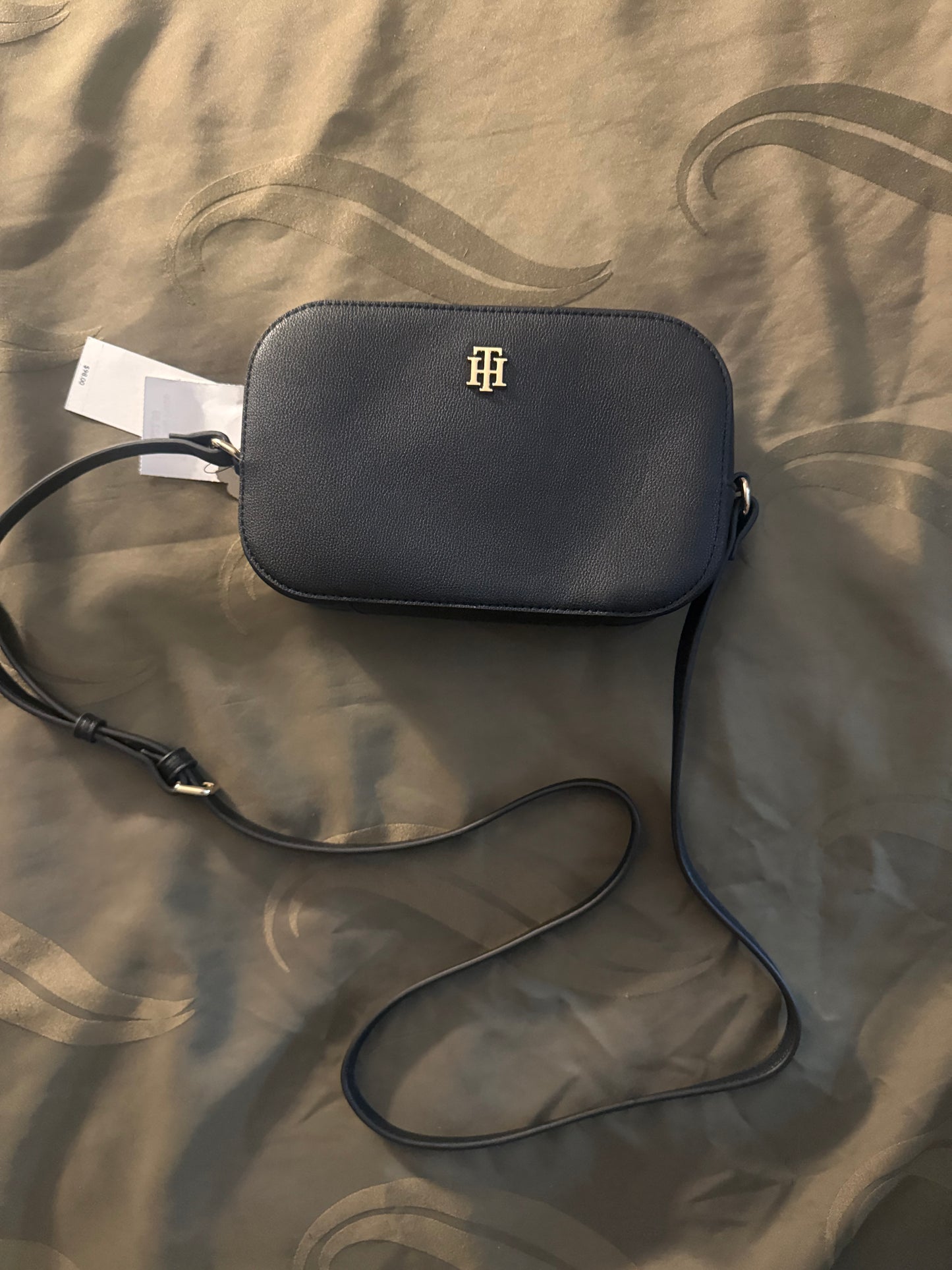 Crossbody Tommy