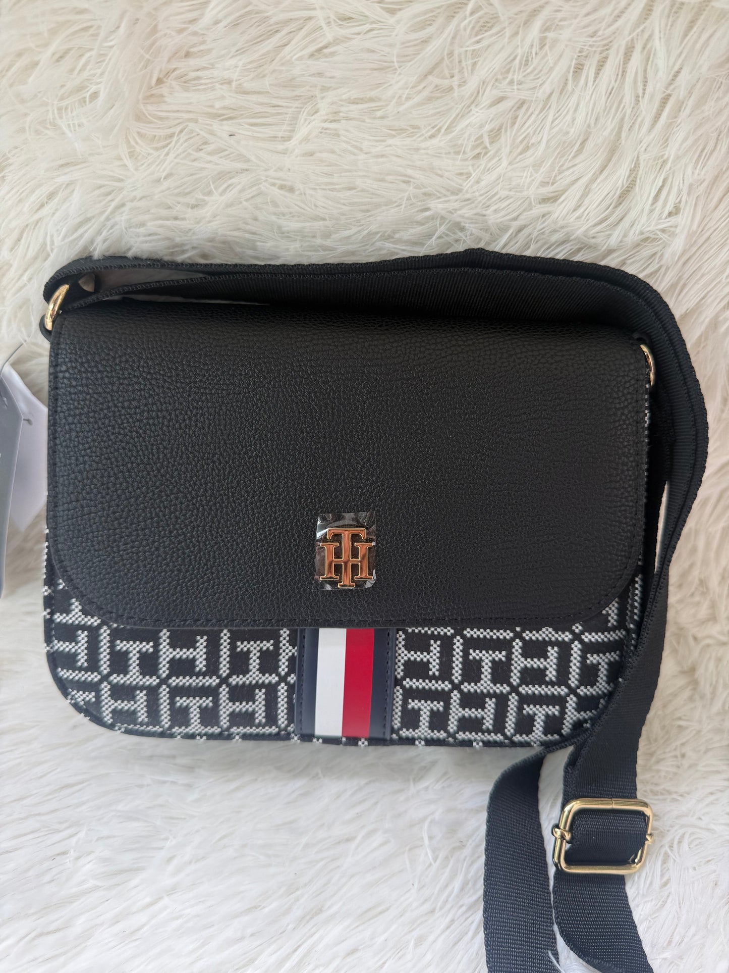 Crossbody Tommy