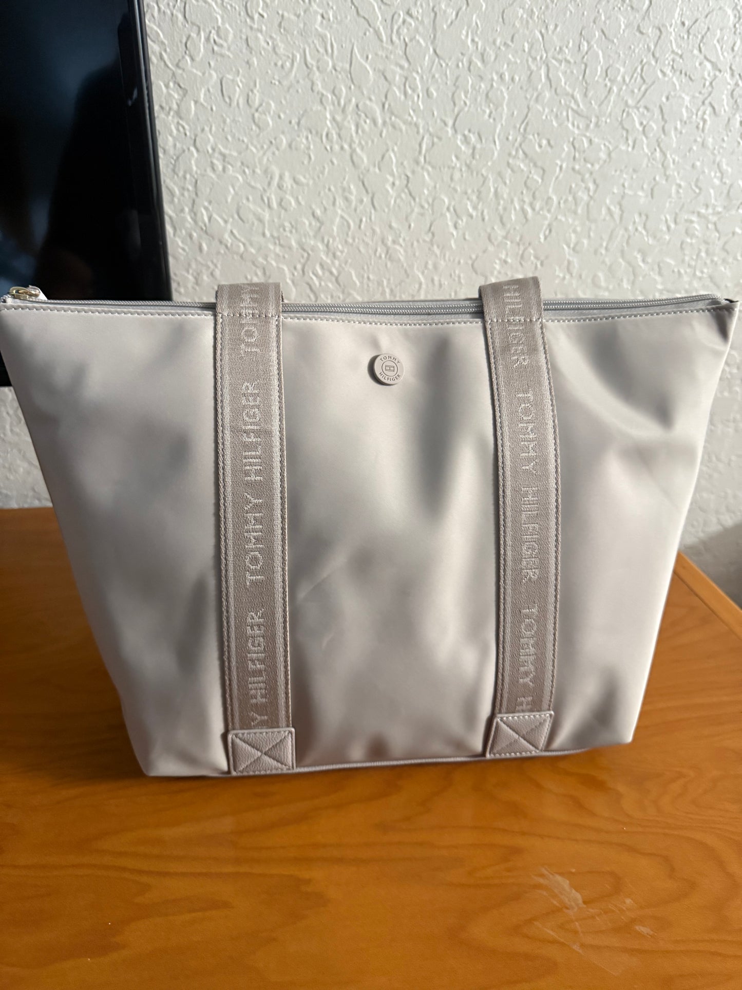Tote Tommy - laptop 16 pulgadas