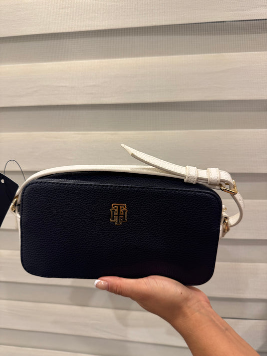 Crossbody Tommy