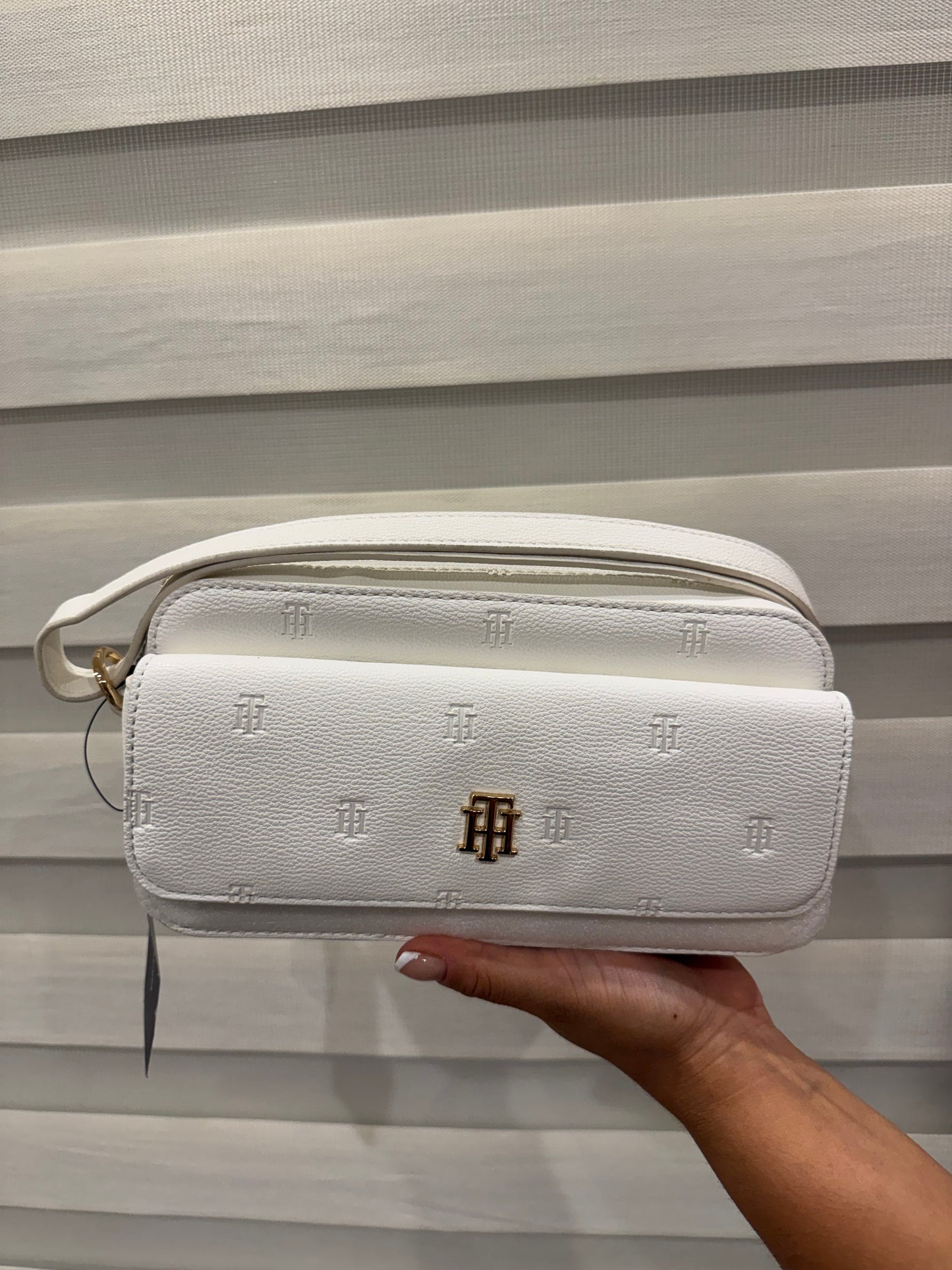 Crossbody Tommy