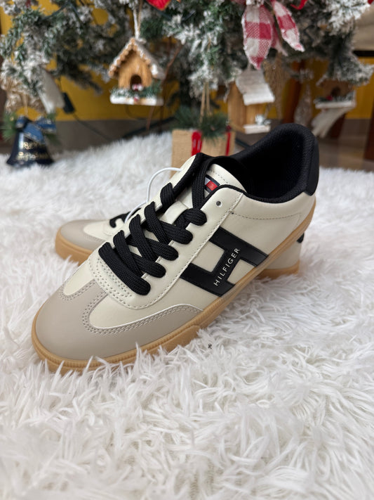 Zapatillas TH Cremas