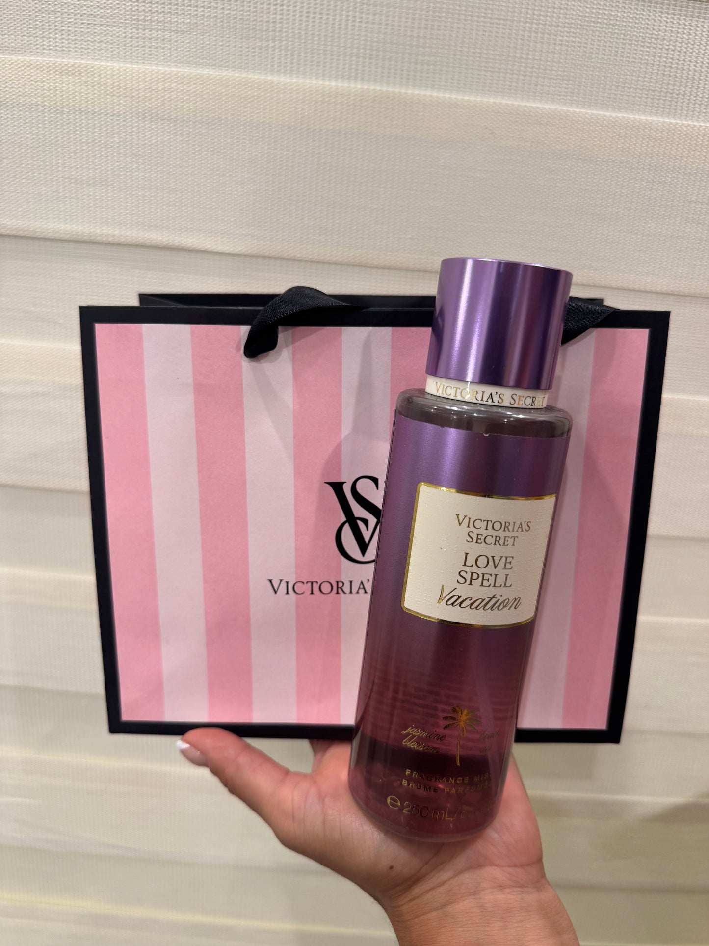 Perfume VS