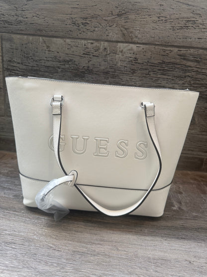 Carteras Guess A4