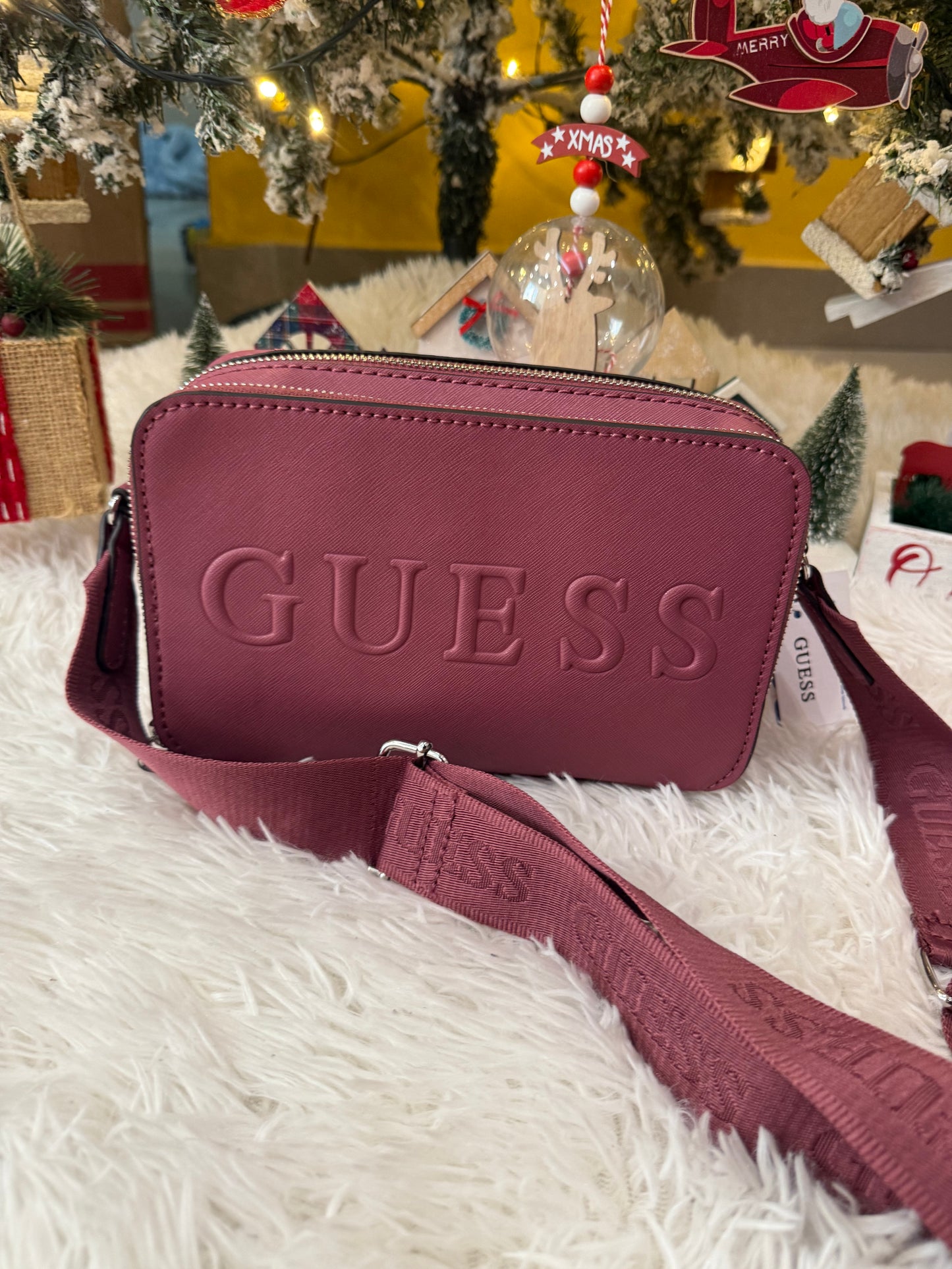 Crossbody Guess