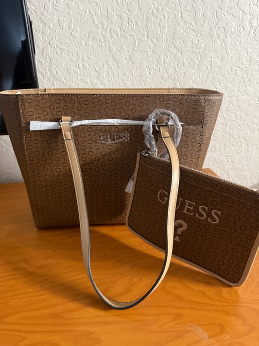 Cartera guess - laptop 16 inches
