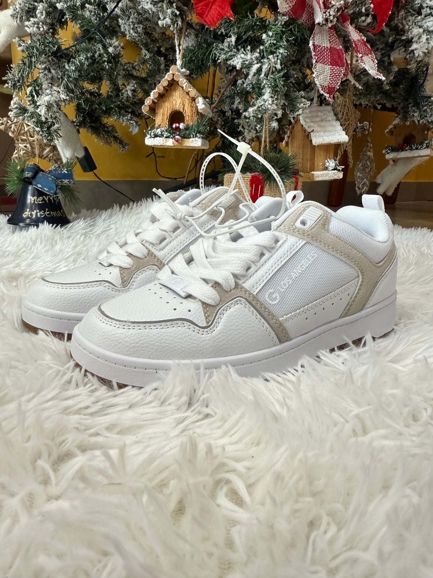 Zapatillas Guess Blancas