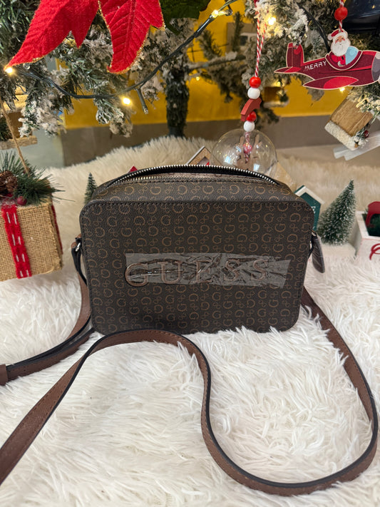 Crossbody Guess