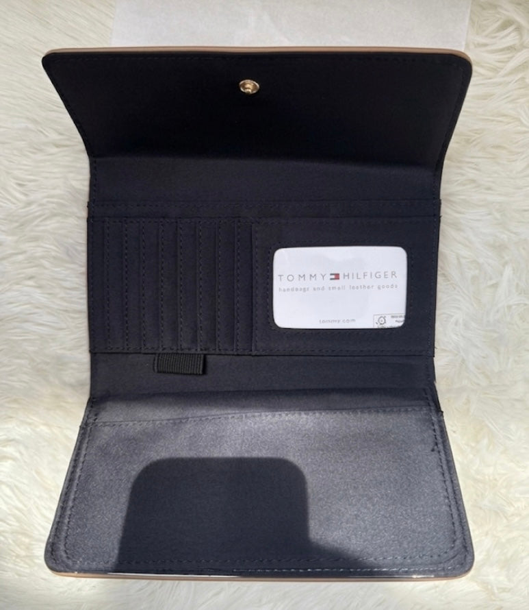 Billetera Tommy