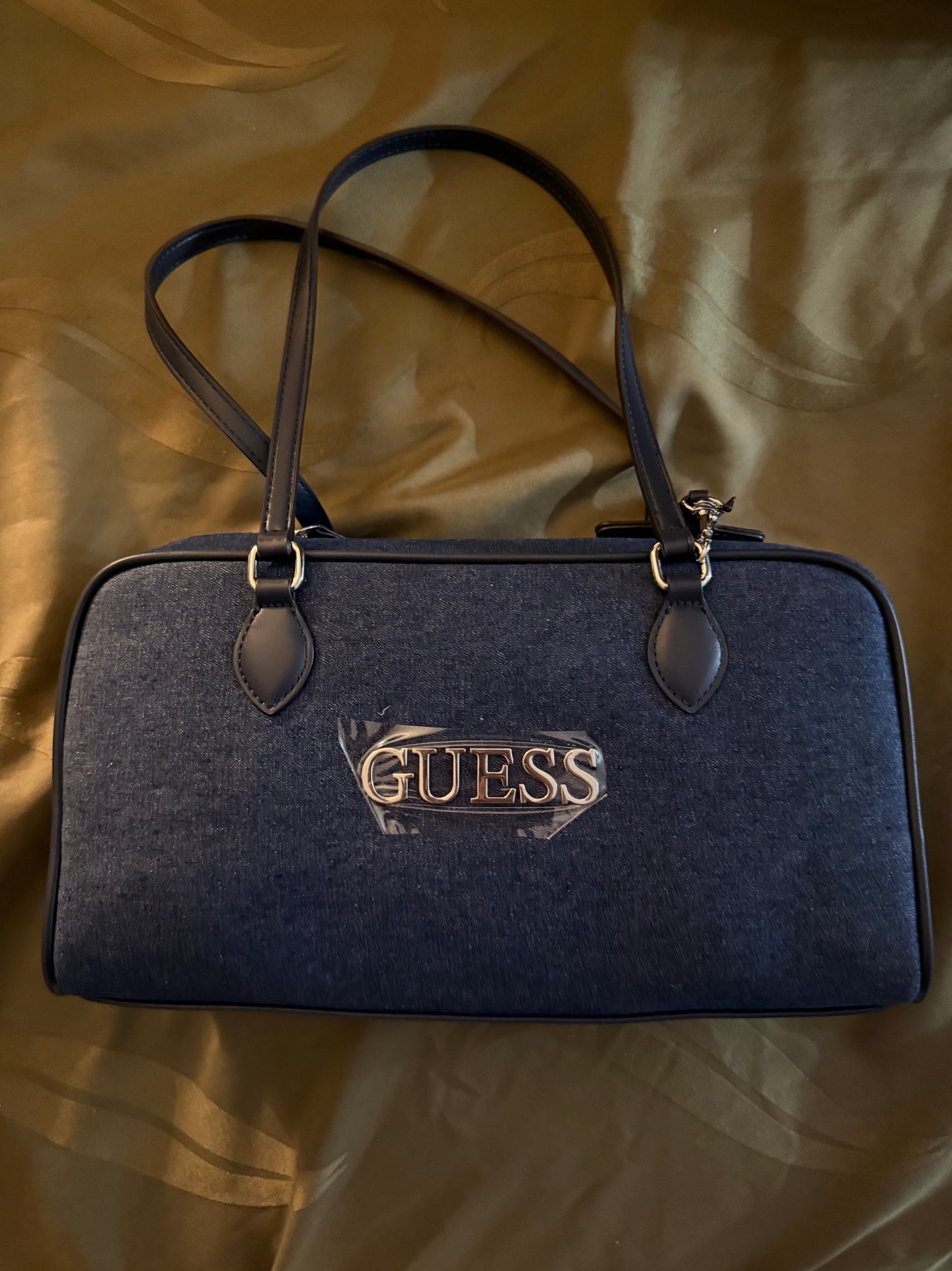 Cartera Guess
