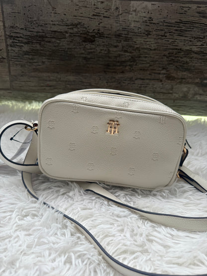 Crossbody Tommy