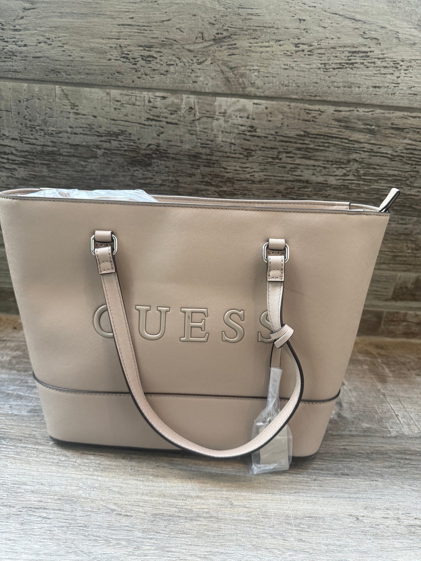 Carteras Guess A4